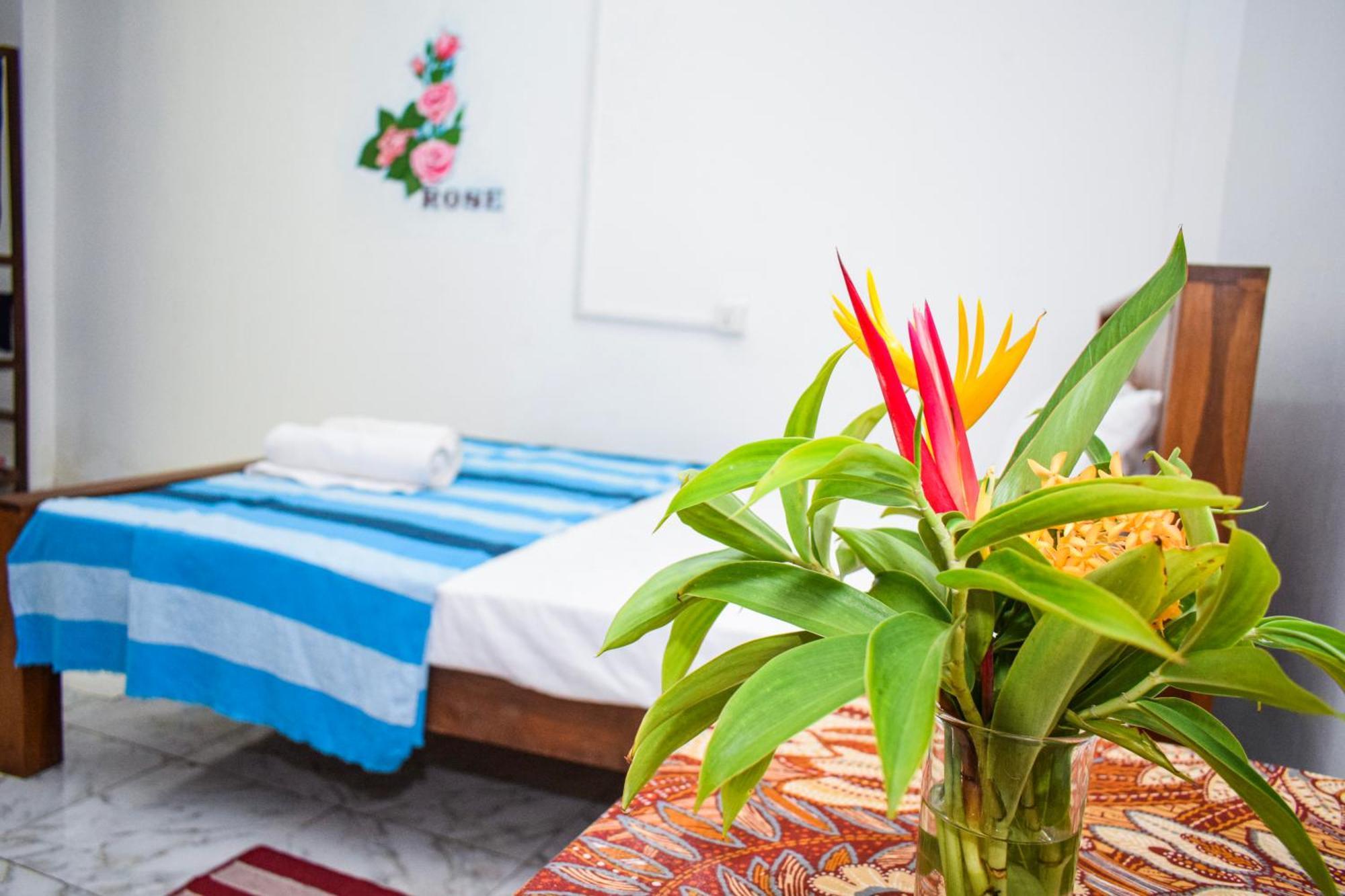 The Emerald Guest House & Villa Unawatuna Exterior photo