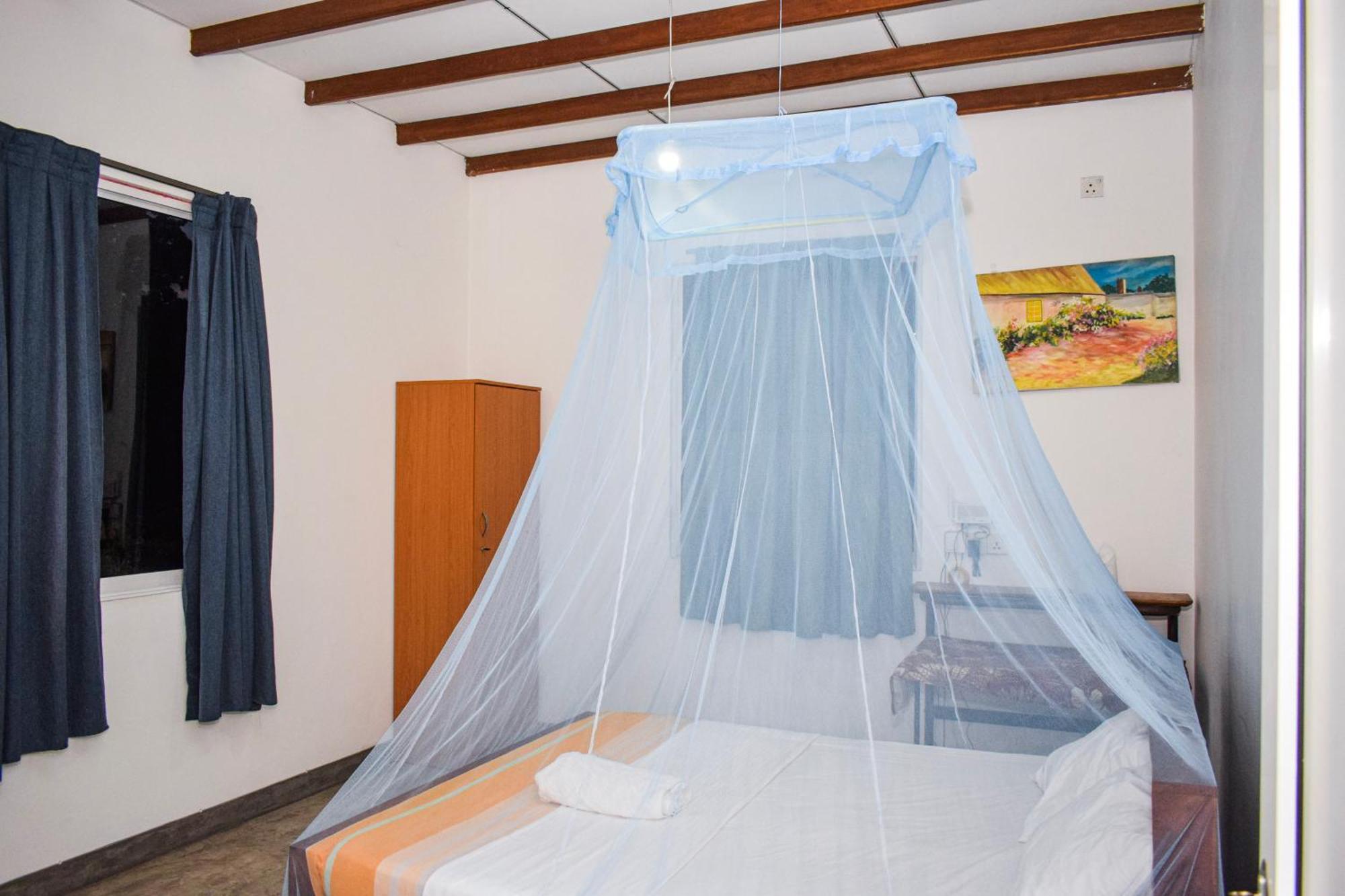 The Emerald Guest House & Villa Unawatuna Exterior photo