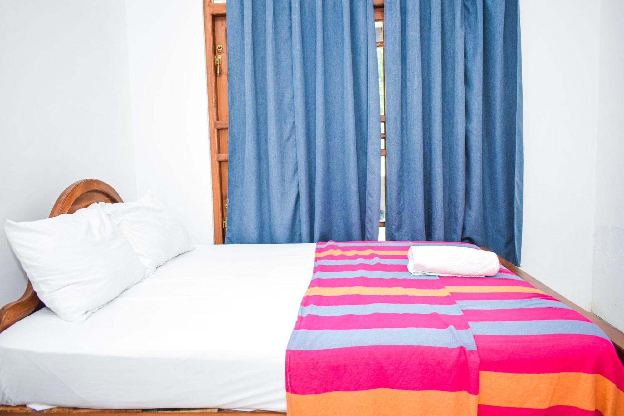 The Emerald Guest House & Villa Unawatuna Exterior photo